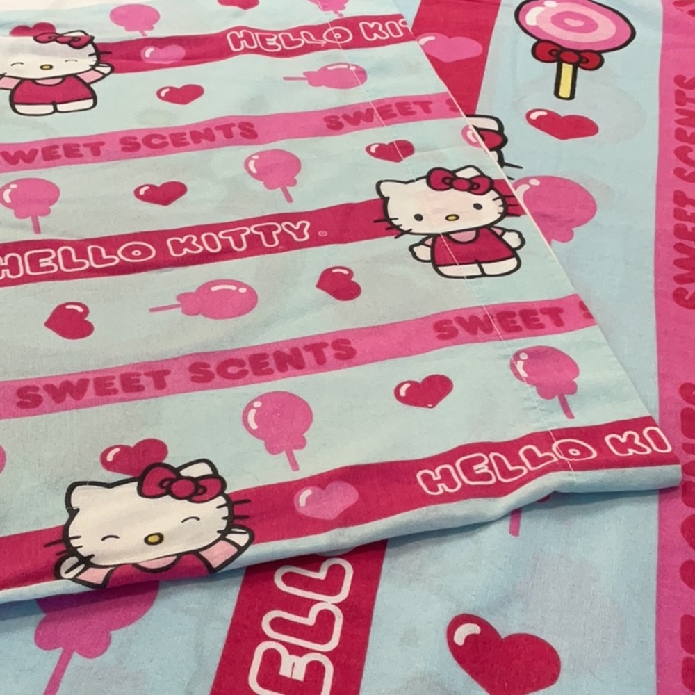 Hello Kitty twin top flat sheet with standard pillowcase.